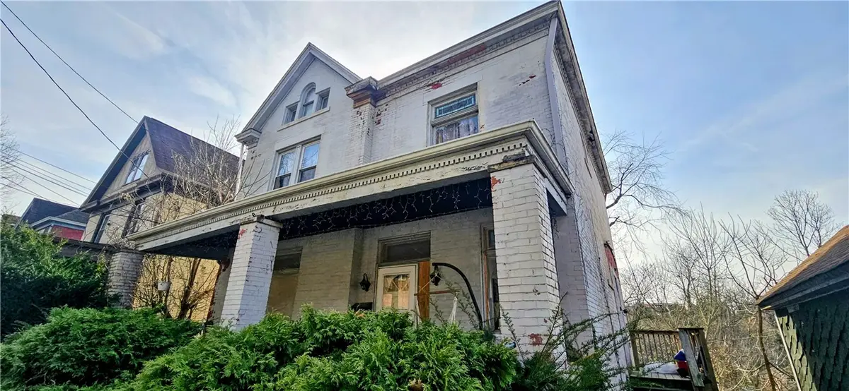 53 Carrick Ave, Pittsburgh, PA 15210 - #1