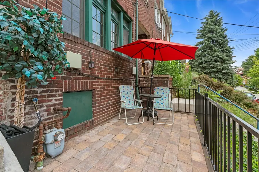 2320 Murray Ave, Pittsburgh, PA 15217 - #2