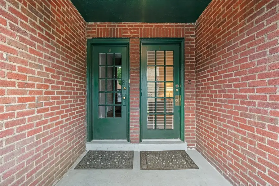 2320 Murray Ave, Pittsburgh, PA 15217 - #3