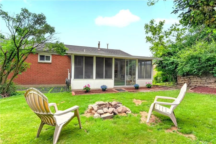 440 Macbeth Drive, Pittsburgh, PA 15235 - #2
