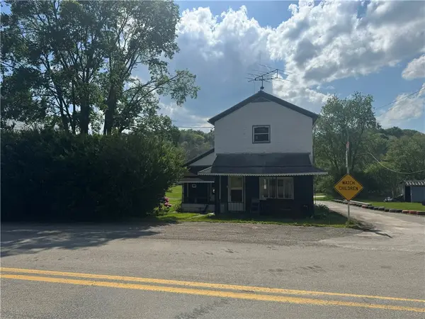 2344 Mcintyre Rd, Mcintyre, PA 15756