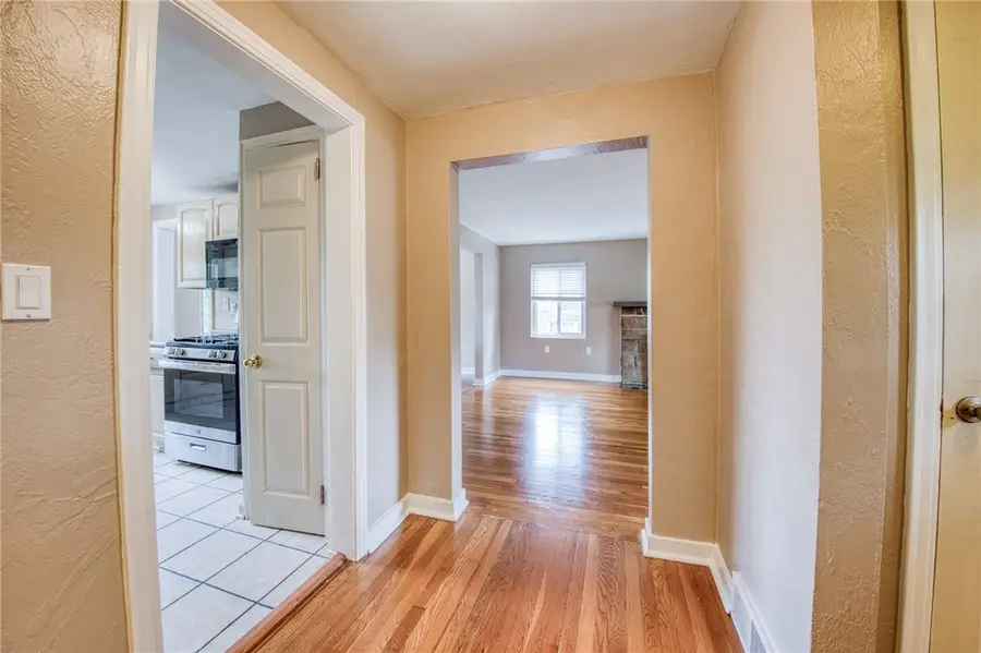 447 Old Clairton Rd, Pittsburgh, PA 15236 - #2
