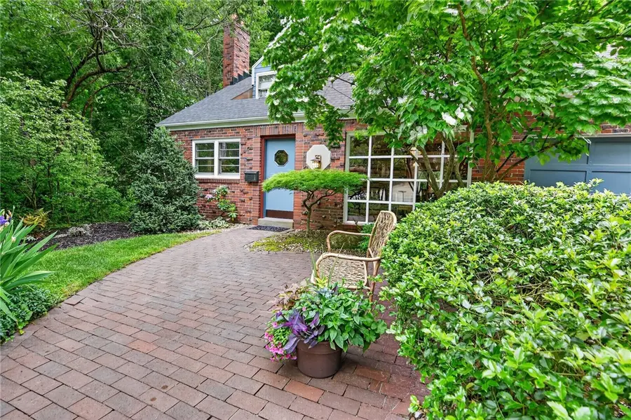 339 Oak Forest Drive, Pittsburgh, PA 15216 - #2