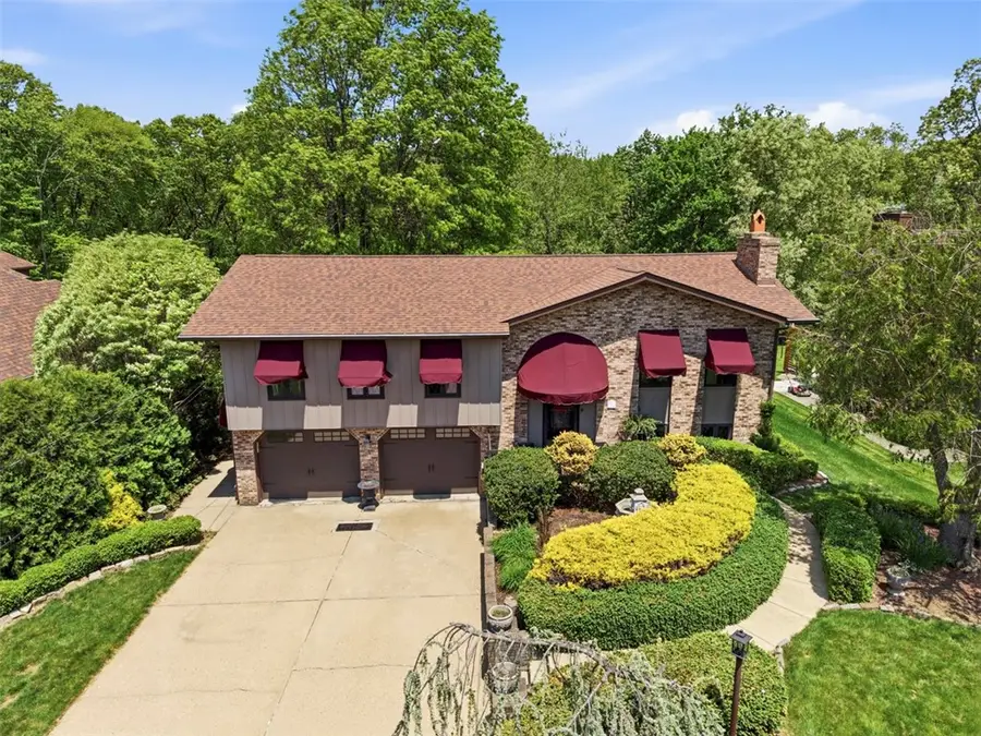 161 Richard Dr, Aliquippa, PA 15001 - #2