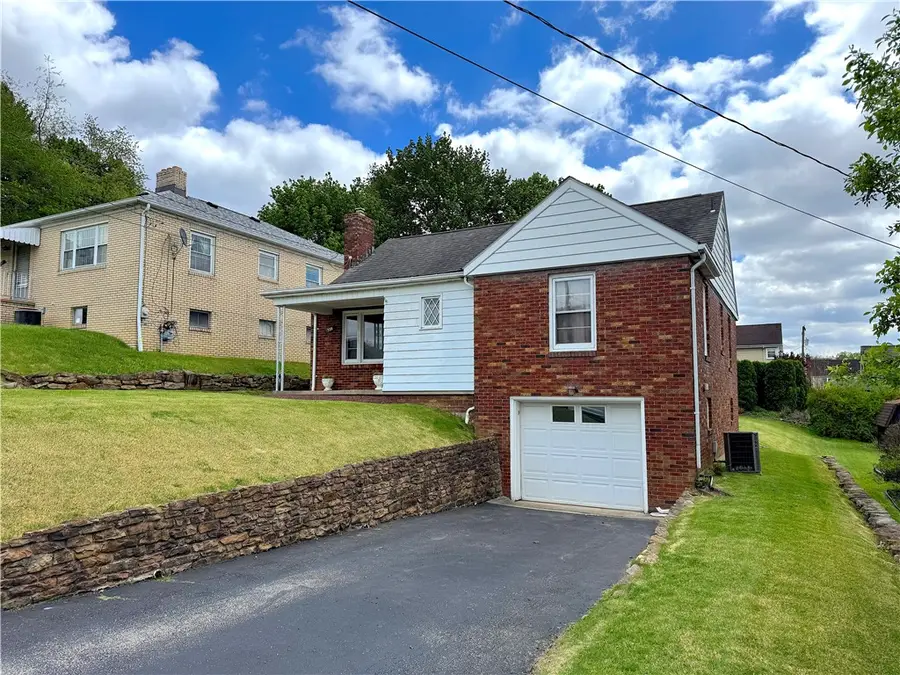 735 Depot St, Latrobe, PA 15650 - #2