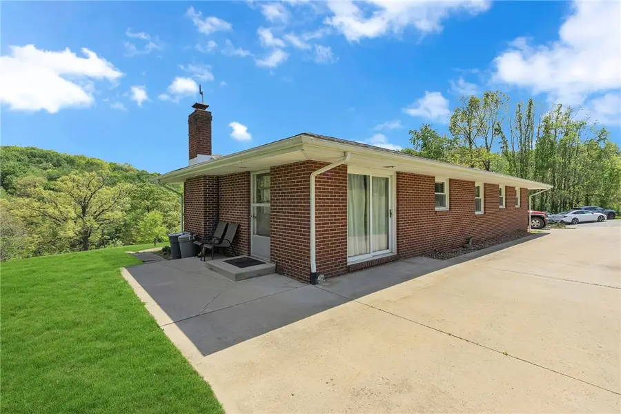 383 Ridgemont Dr, Midland, PA 15059 - #3