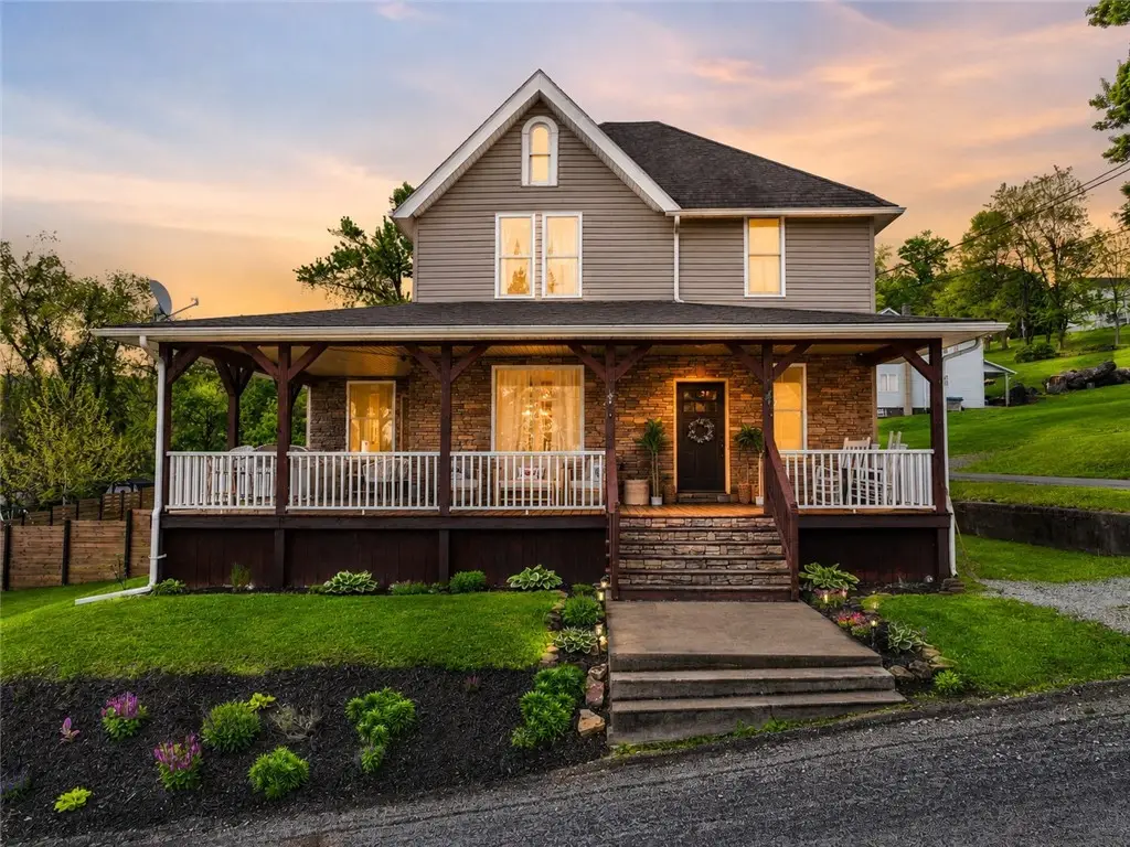 14 State St, Fairchance, PA 15436 - #1