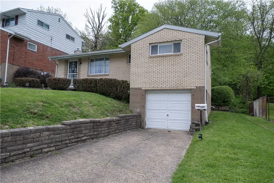 169 Keefer Dr, Pittsburgh, PA 15235 - #2
