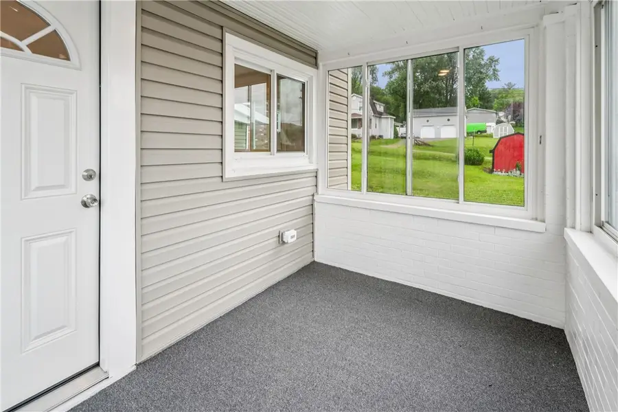 119 Ross Ave, Beaver Falls, PA 15010 - #3