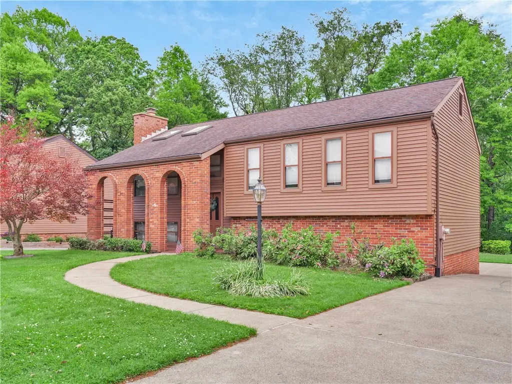 562 Bruton Drive, Gibsonia, PA 15044 - #1