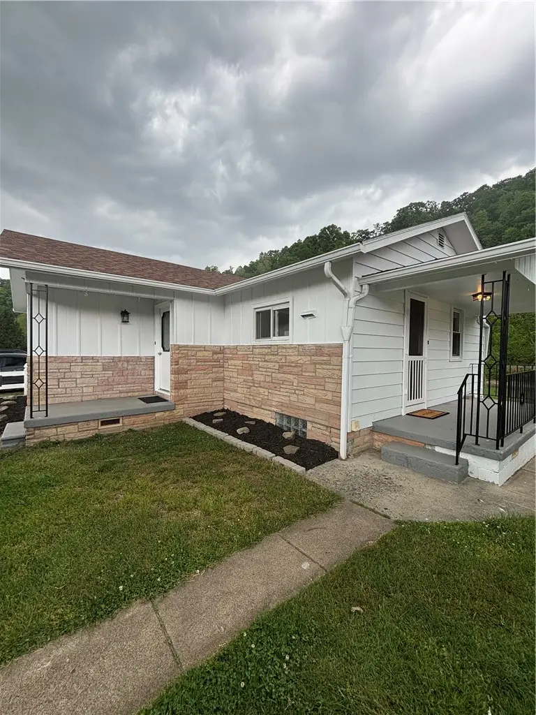 178 1st Street, Clarksville, PA 15322 - #3