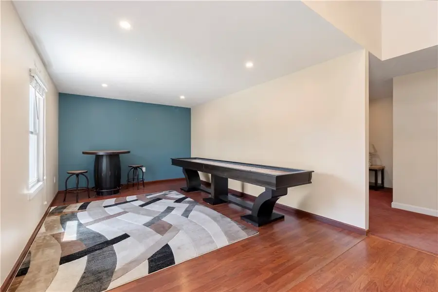 117 Dinwiddie Drive, New Kensington, PA 15068 - #2