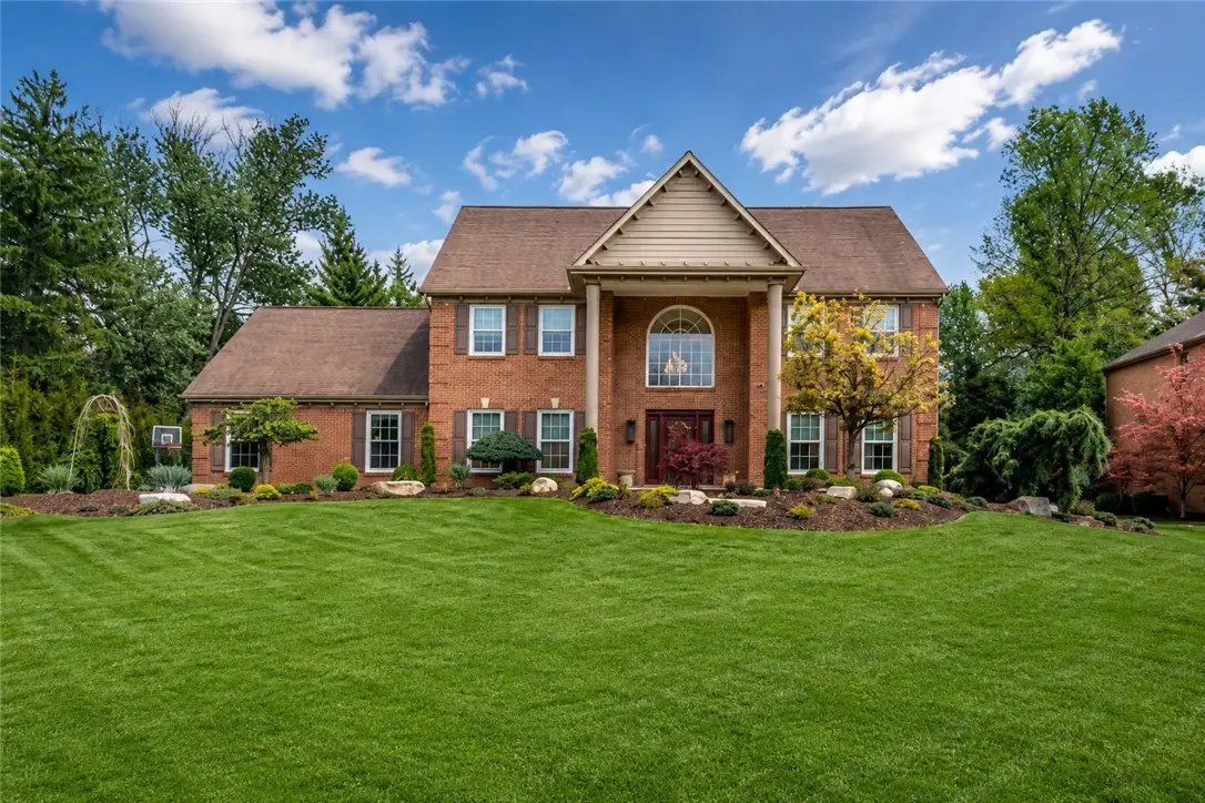 209 Redwood Dr, Venetia, PA 15367 - #1