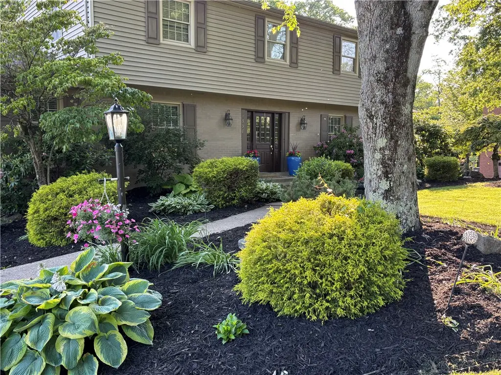 1598 Pinetree Drive, Pittsburgh, PA 15241 - #1