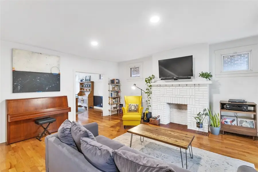 1146 N Negley Ave, Pittsburgh, PA 15206 - #3