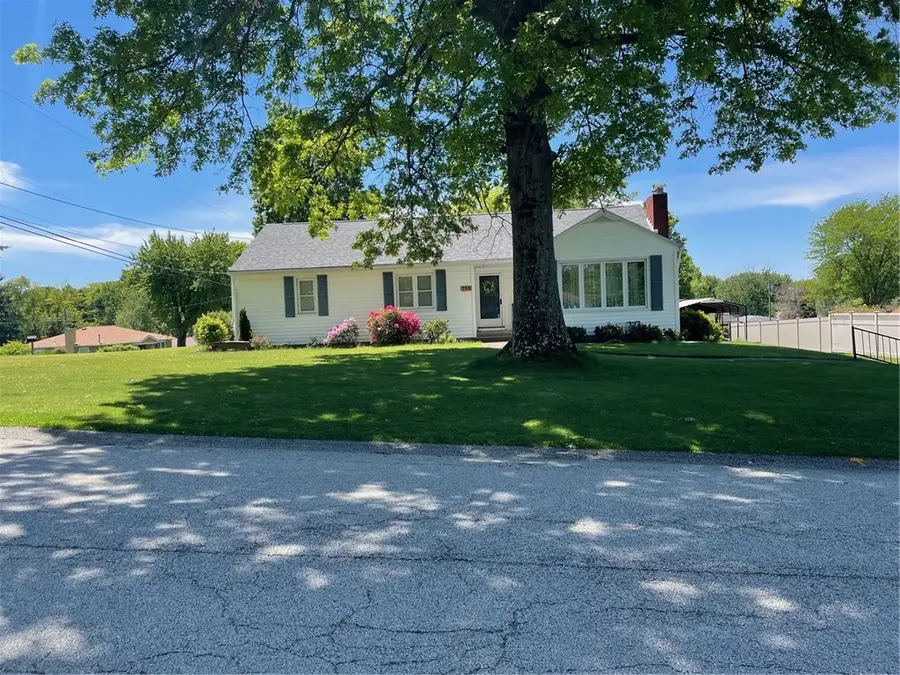 736 Melvin Dr, Greensburg, PA 15601 - #2