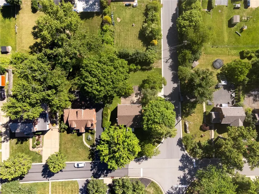 579 Oxford Blvd, Pittsburgh, PA 15243 - #2