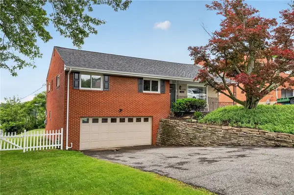 5038 Carlyn Dr, Pittsburgh, PA 15236