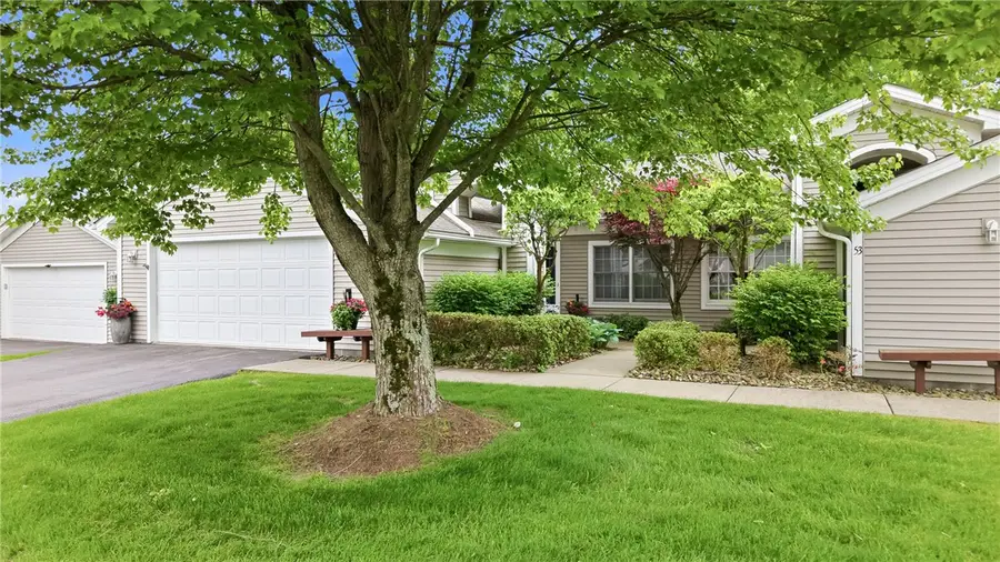 52 Golfwood Dr, Hermitage, PA 16148 - #2