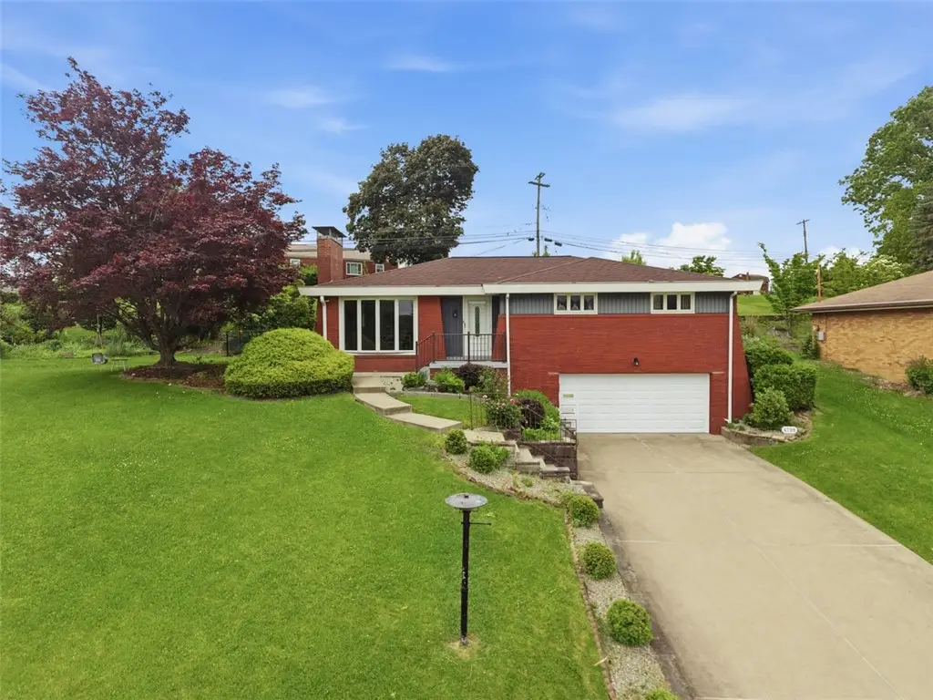 4798 Doverdell Dr, Pittsburgh, PA 15236 - #1
