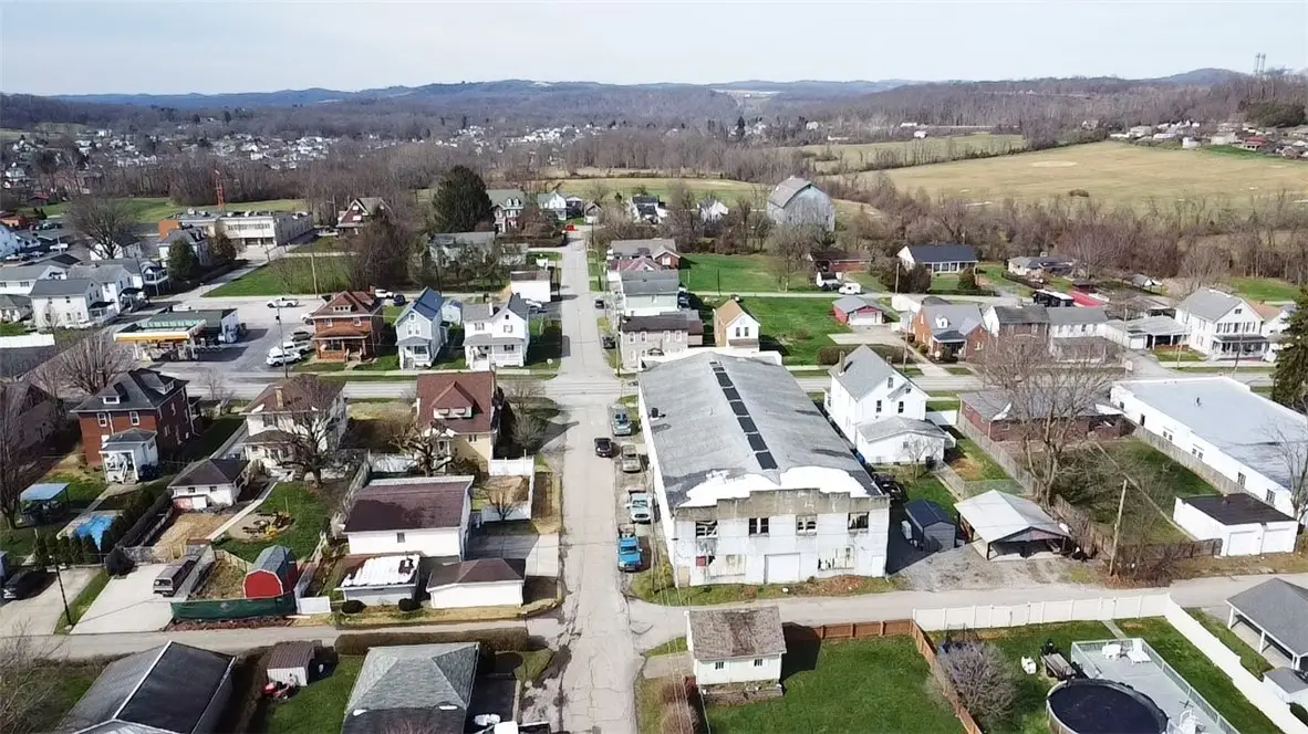 402 N Main St, Masontown, PA 15461 - #1