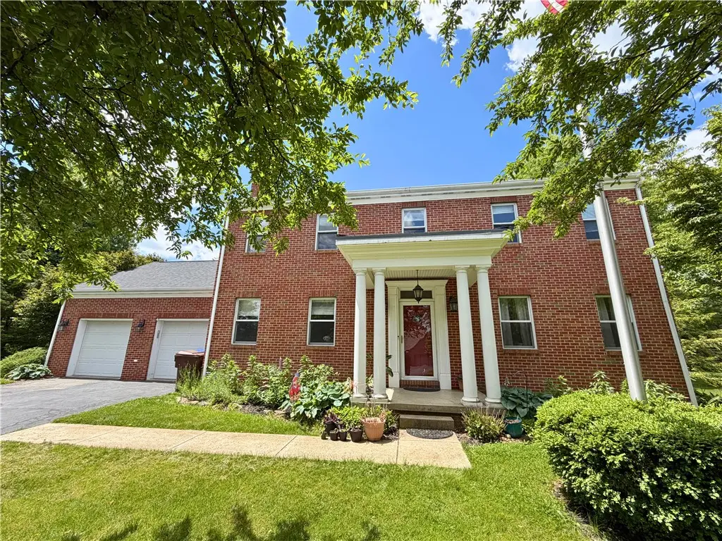22 Kings Lane, Grove City, PA 16127 - #1