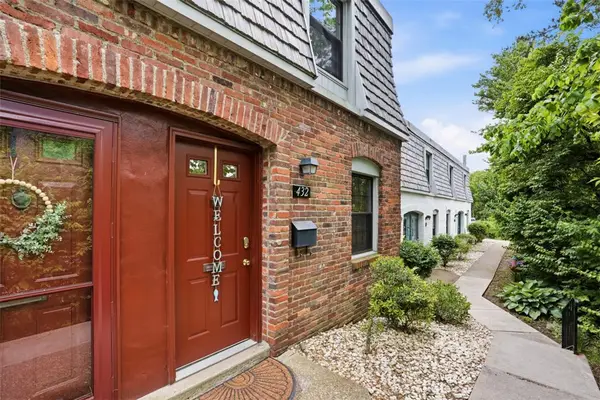 432 Country View Court, Pittsburgh, PA 15205