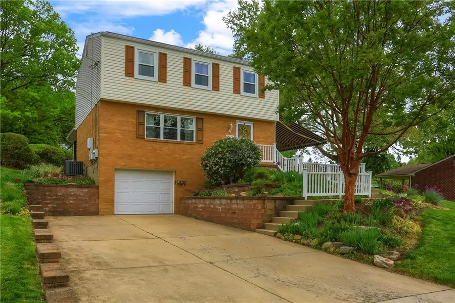 3970 Deervue Dr, Baldwin, PA 15227 - #2