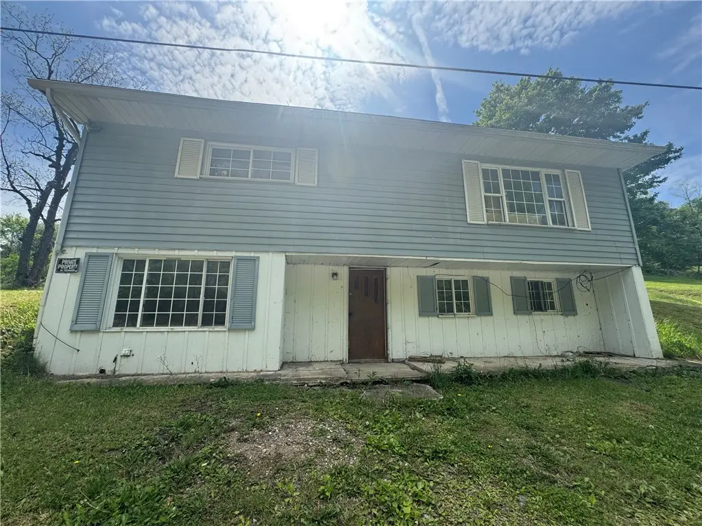 371 Garner Run Rd, Waynesburg, PA 15370 - #1