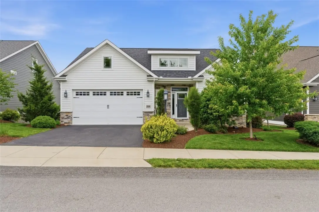 214 Maid Marion Ln, Canonsburg, PA 15317 - #1
