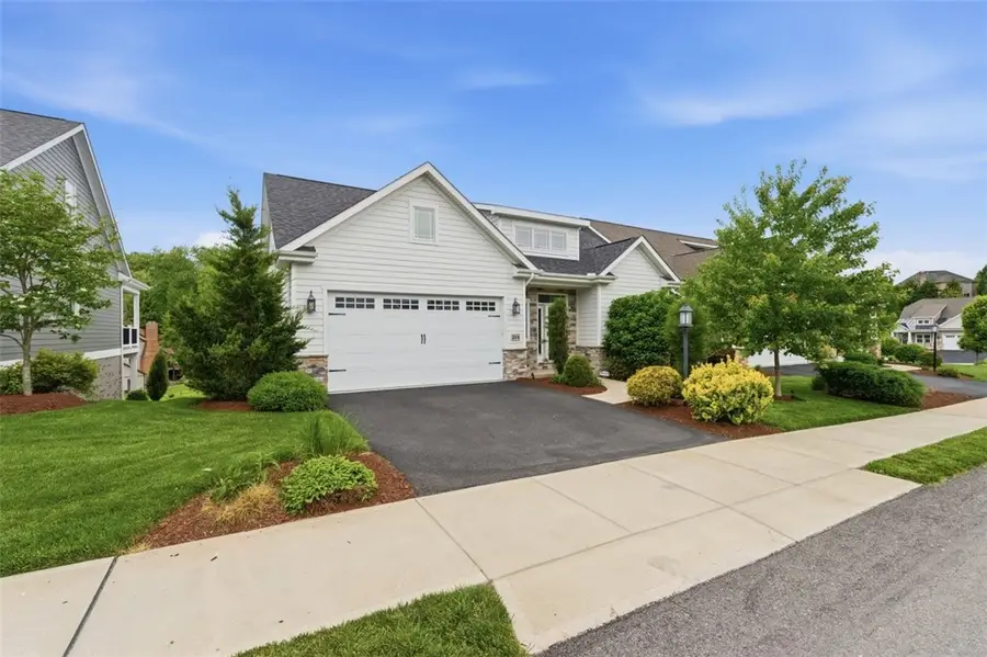 214 Maid Marion Ln, Canonsburg, PA 15317 - #2