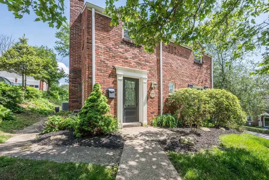 639 Kenilworth Drive, Pittsburgh, PA 15228 - #2