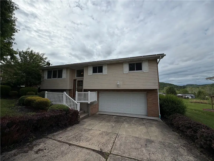 1560 Sixth Street, Waynesburg, PA 15370 - #3