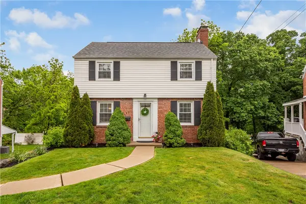 383 Woodcliff Cir, Pittsburgh, PA 15243