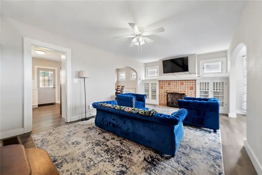 53 Calhoun Ave, Pittsburgh, PA 15210 - #2