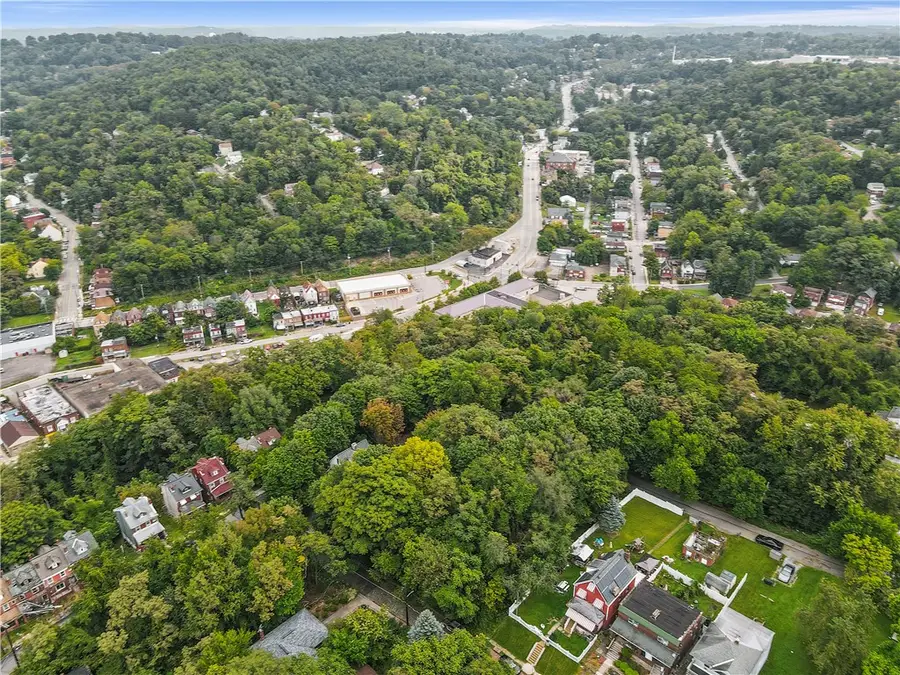 646 Sickles Street, Pittsburgh, PA 15221 - #2
