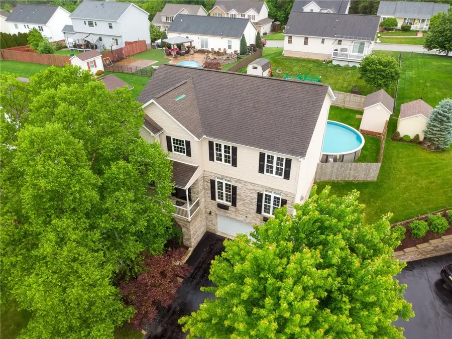 125 Edgewood Drive, New Stanton, PA 15672 - #2