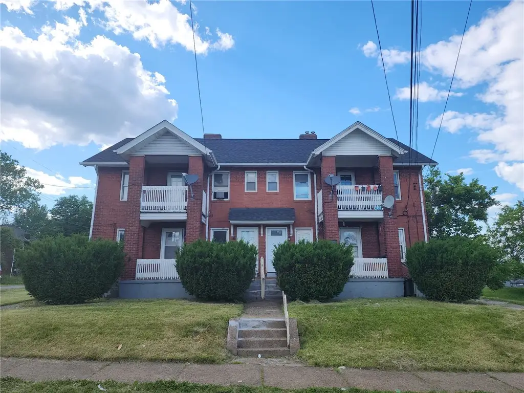 816-822 Crawford Ave, Duquesne, PA 15110 - #1
