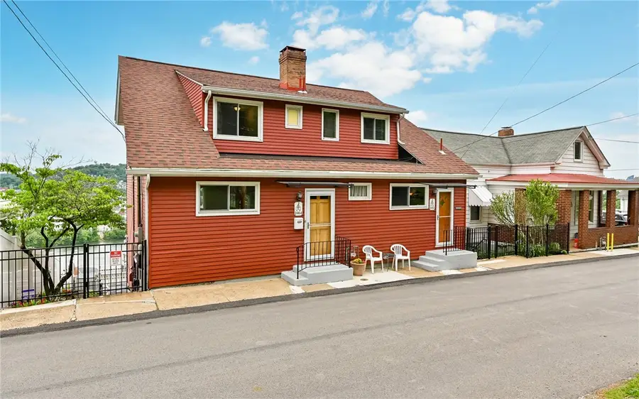 2462 Pittview Ave, Pittsburgh, PA 15209 - #2