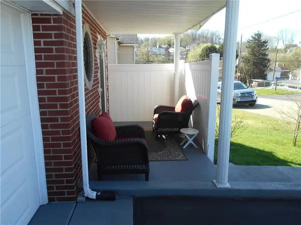 408 Center St, Vanderbilt, PA 15486