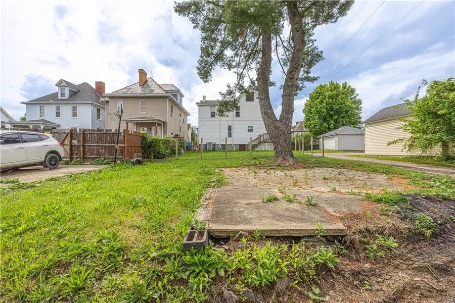 123 Union St, Uniontown, PA 15401 - #3