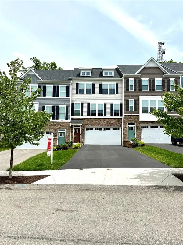 183 Moyer Hill Dr, Cranberry Twp, PA 16066