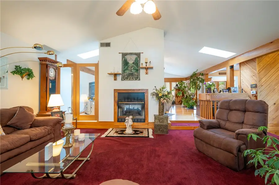 133 Windswept Dr, Latrobe, PA 15650 - #3
