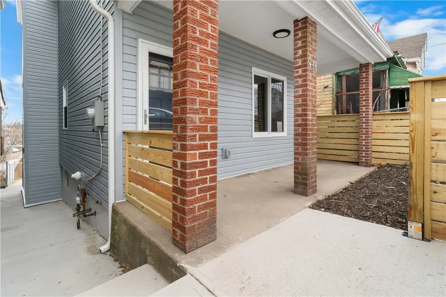 838 Eureka St, Pittsburgh, PA 15210 - #2