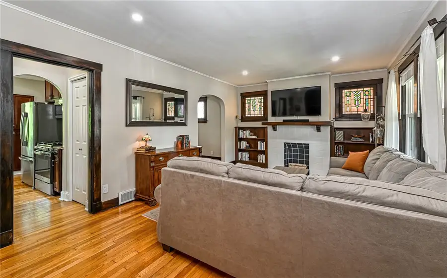 185 Grove Ave, Pittsburgh, PA 15229 - #2