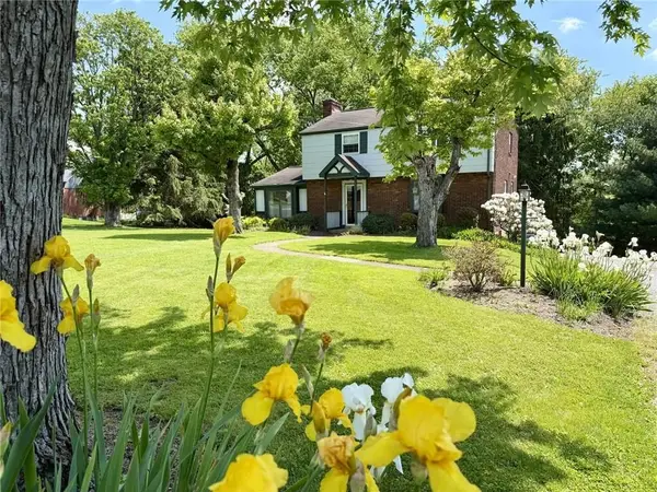 5404 Peach Drive, Gibsonia, PA 15044