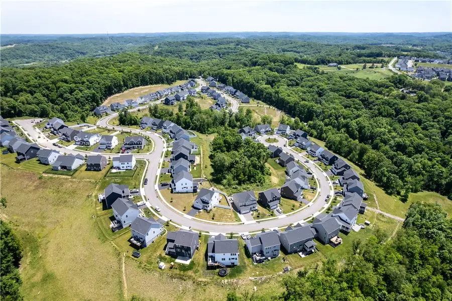 149 Woodsman Ridge Dr, Zelienople, PA 16063 - #3