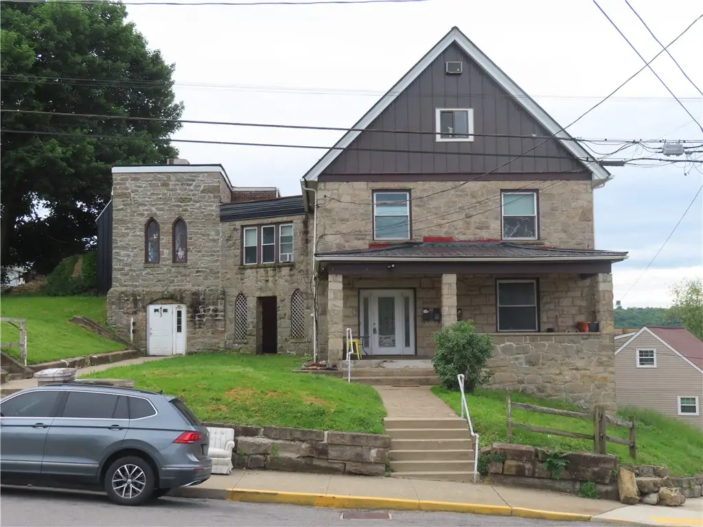 401-403 Jackson St, Rochester, PA 15074 - #1