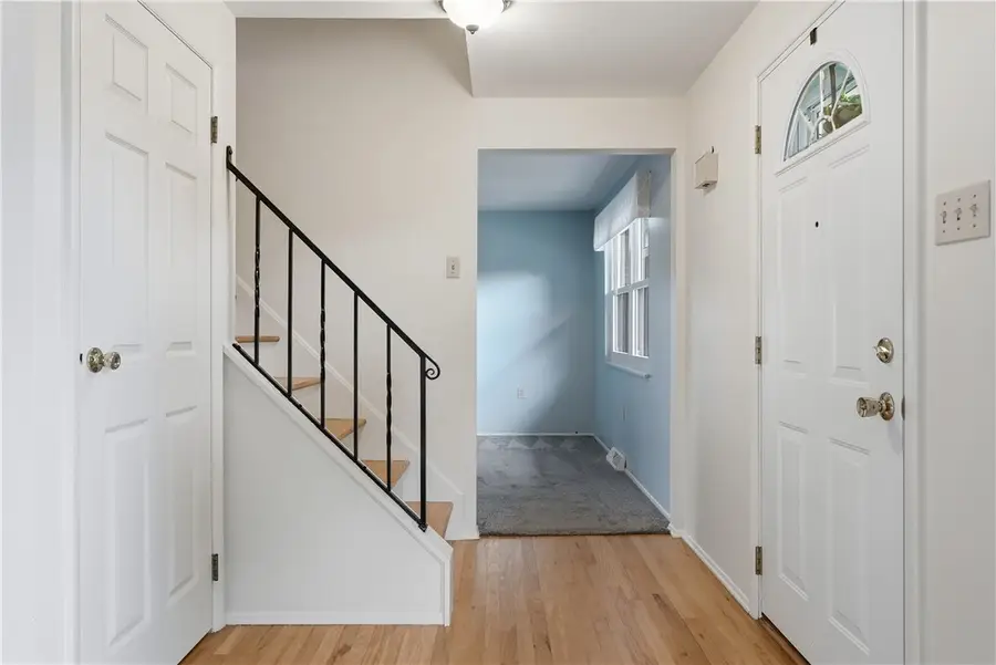 8836 Willoughby Road, Pittsburgh, PA 15237 - #3