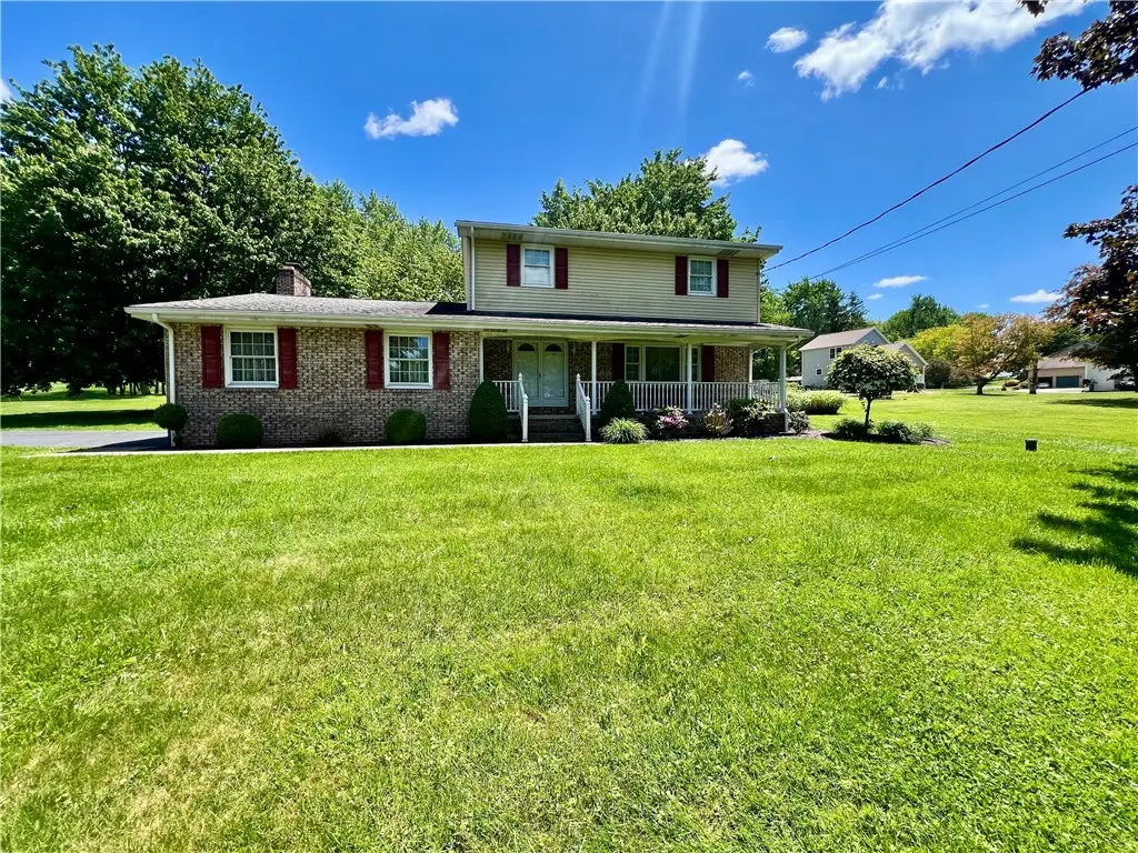 156 Clarksen Dr, New Castle, PA 16101 - #1